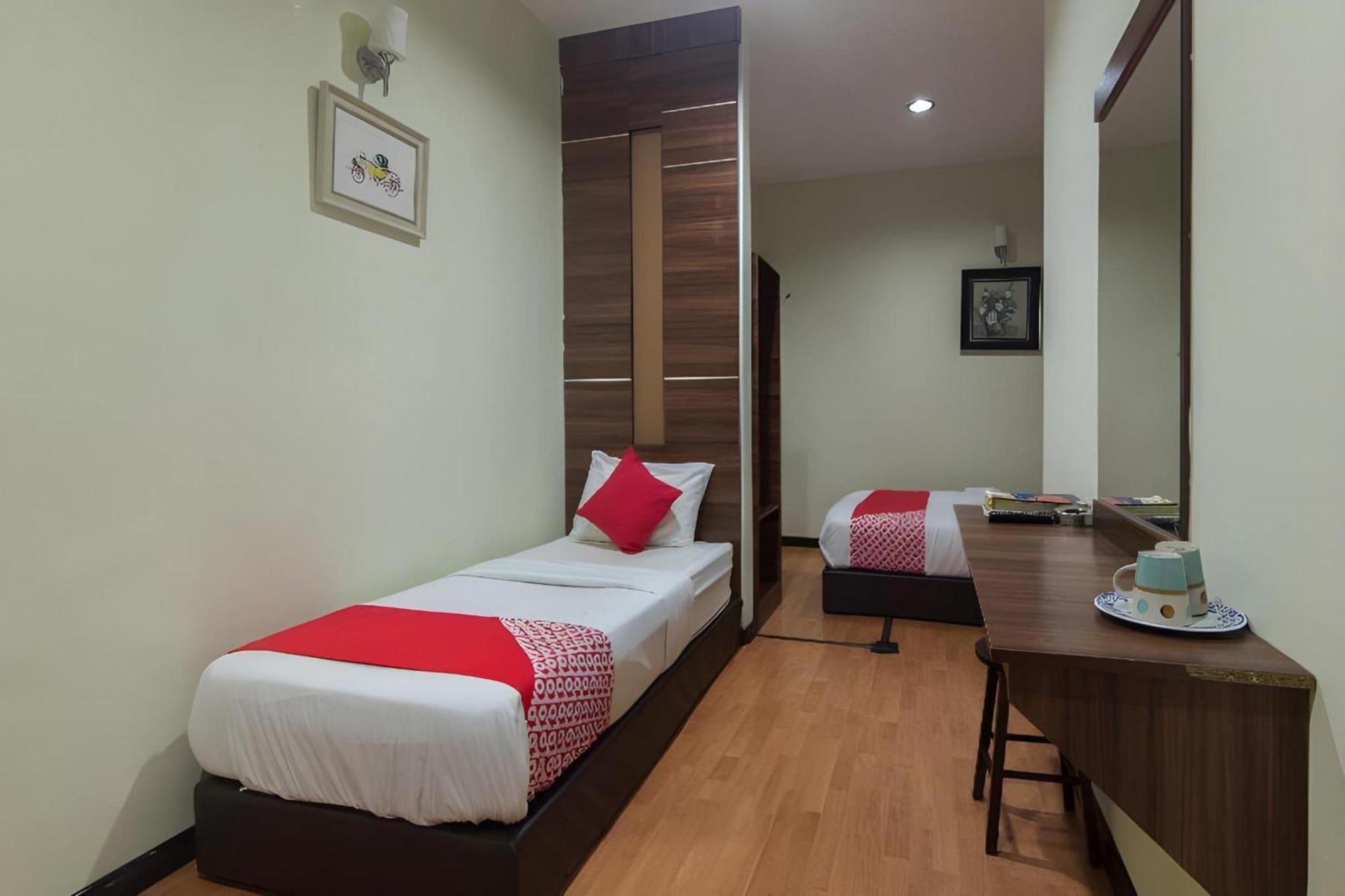 Capital O 812 Hotel Smc Seksyen 13 Shah Alam Exterior foto