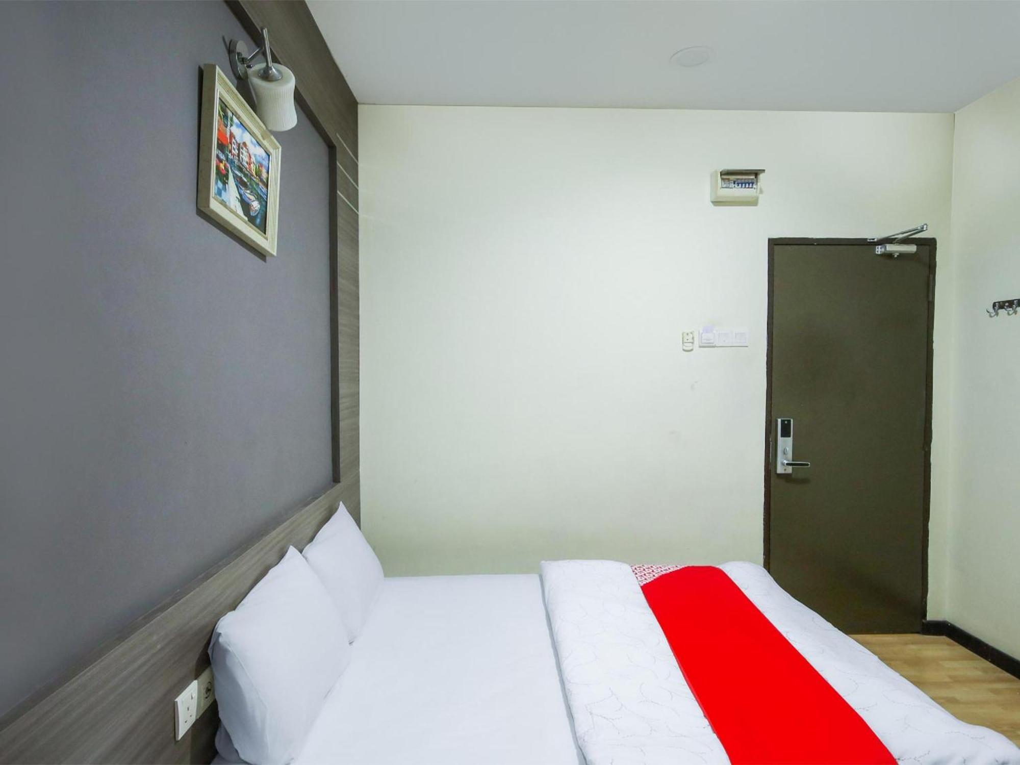 Capital O 812 Hotel Smc Seksyen 13 Shah Alam Exterior foto