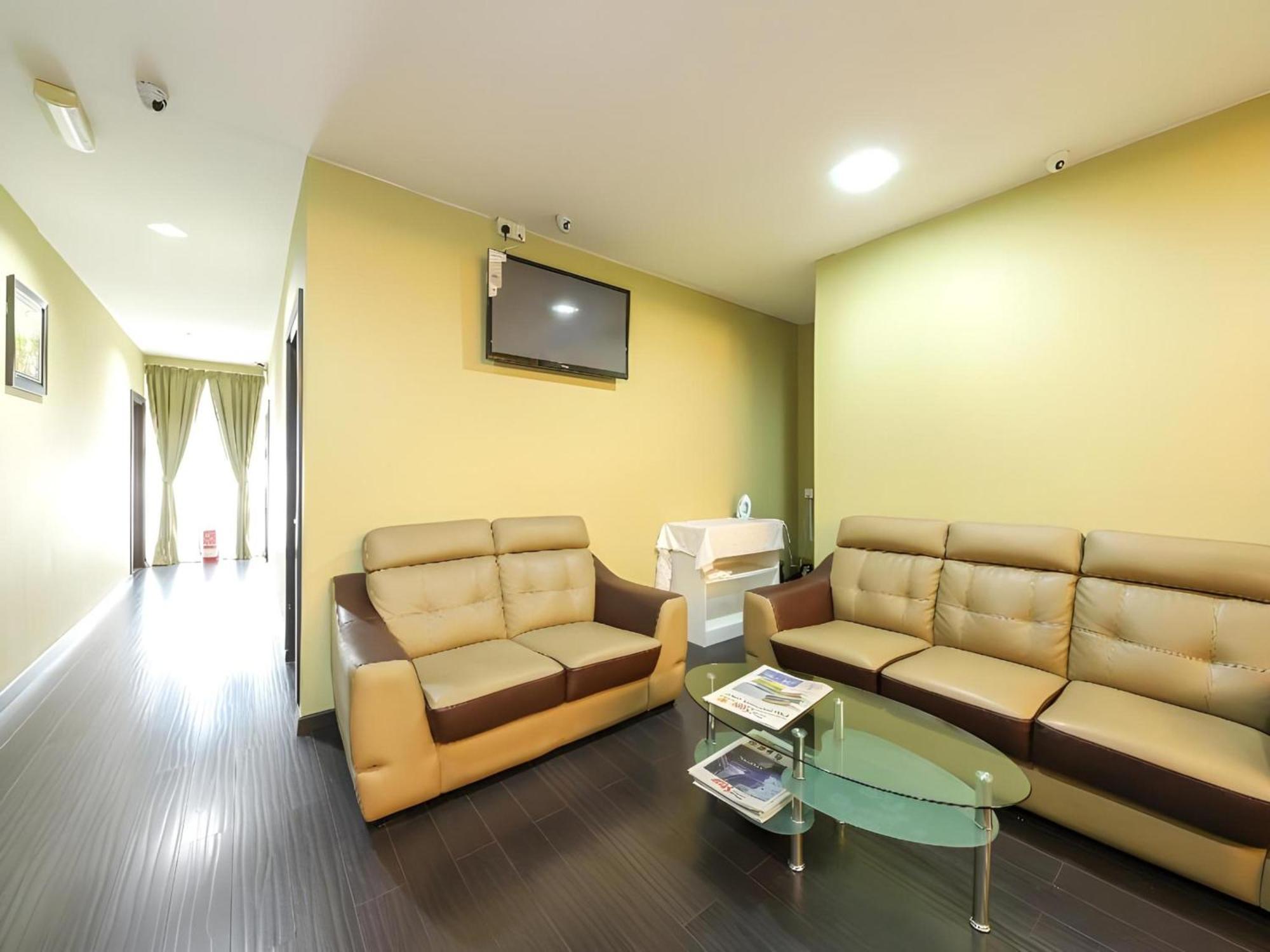 Capital O 812 Hotel Smc Seksyen 13 Shah Alam Exterior foto